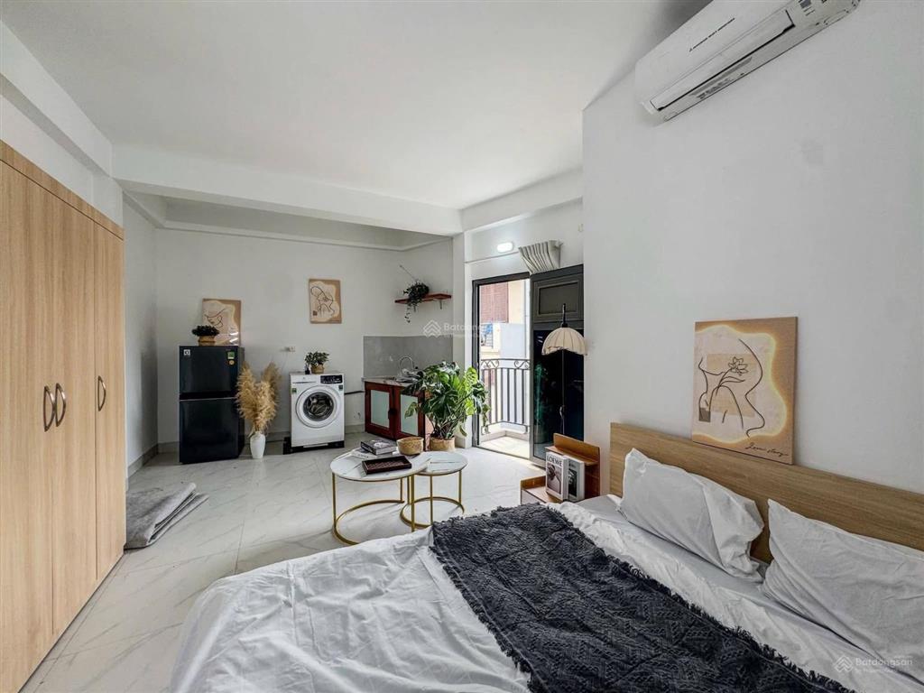 Bán gấp toà chdv thái thịnh 55m2*6t, ba gác, ngõ thông, nở hậu, tm, dt ổn định 60tr/ tháng.