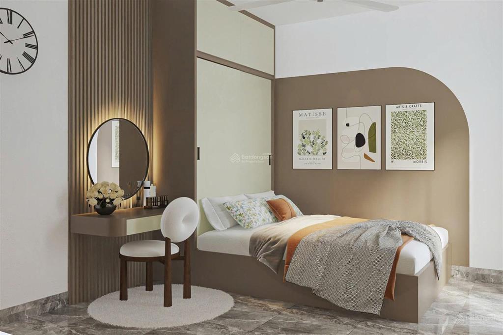 Cắt lỗ mạnh! toà chdv đội cấn 80m2*8t*18pkk, gần ô tô, 2 thoáng,full sẵn khách, dt~100tr/ tháng