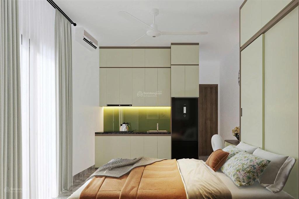 Cắt lỗ mạnh! toà chdv đội cấn 80m2*8t*18pkk, gần ô tô, 2 thoáng,full sẵn khách, dt~100tr/ tháng