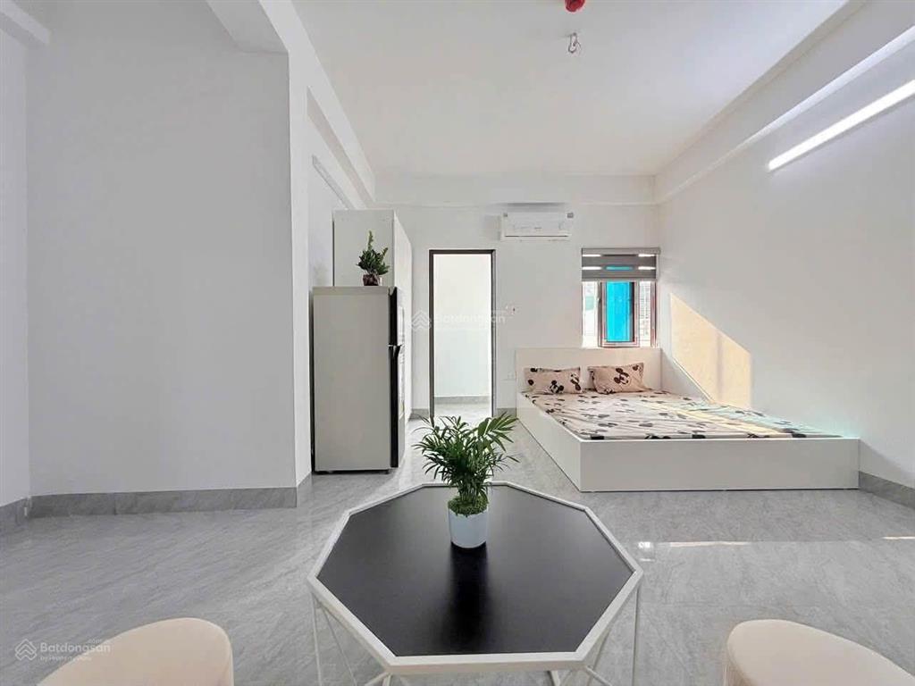 Siêu phẩm chdv ngọc khánh 75m2*8t*20pkk, ô tô 20m, 2 thoáng, xây mới, nở hậu, dt khủng 100tr/ tháng