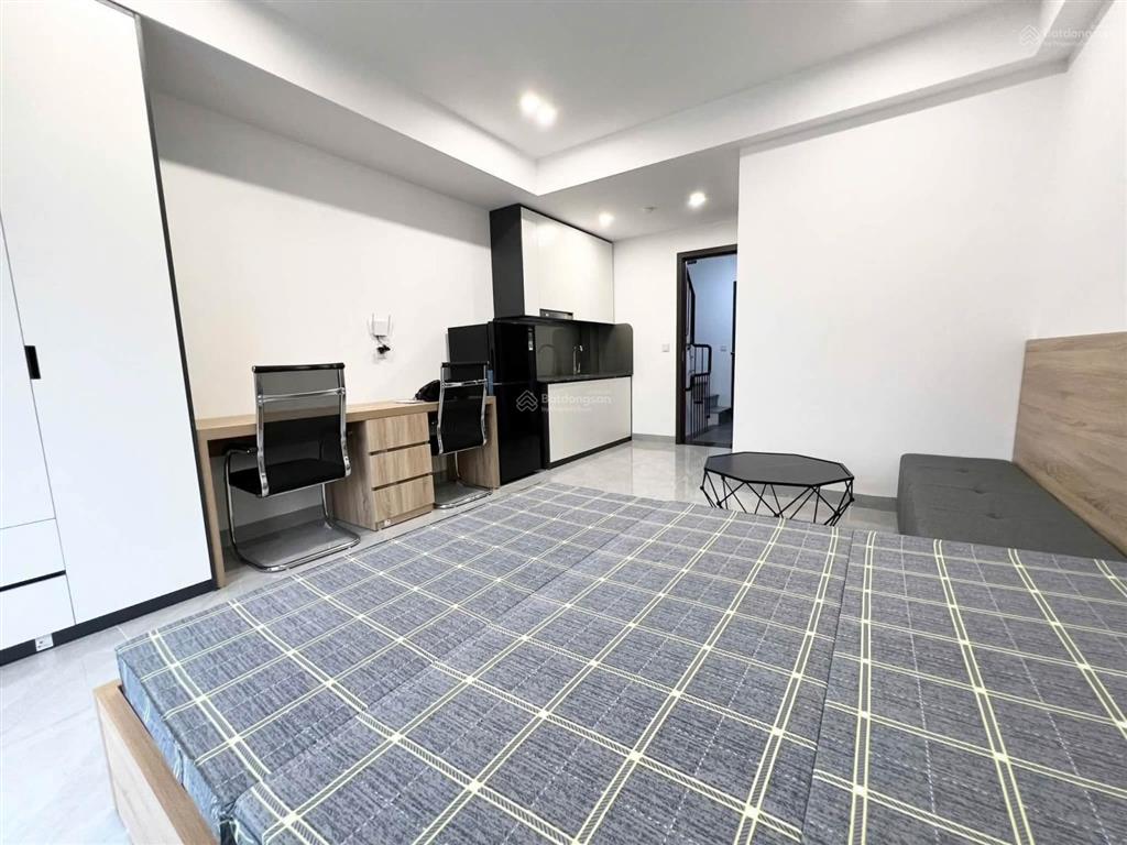 Giảm sâu! toà chdv 65m²*7t thái thịnh, gần ô tô, 2 thoáng, xây mới, pccc, sẵn sổ, dt 75tr/ tháng.