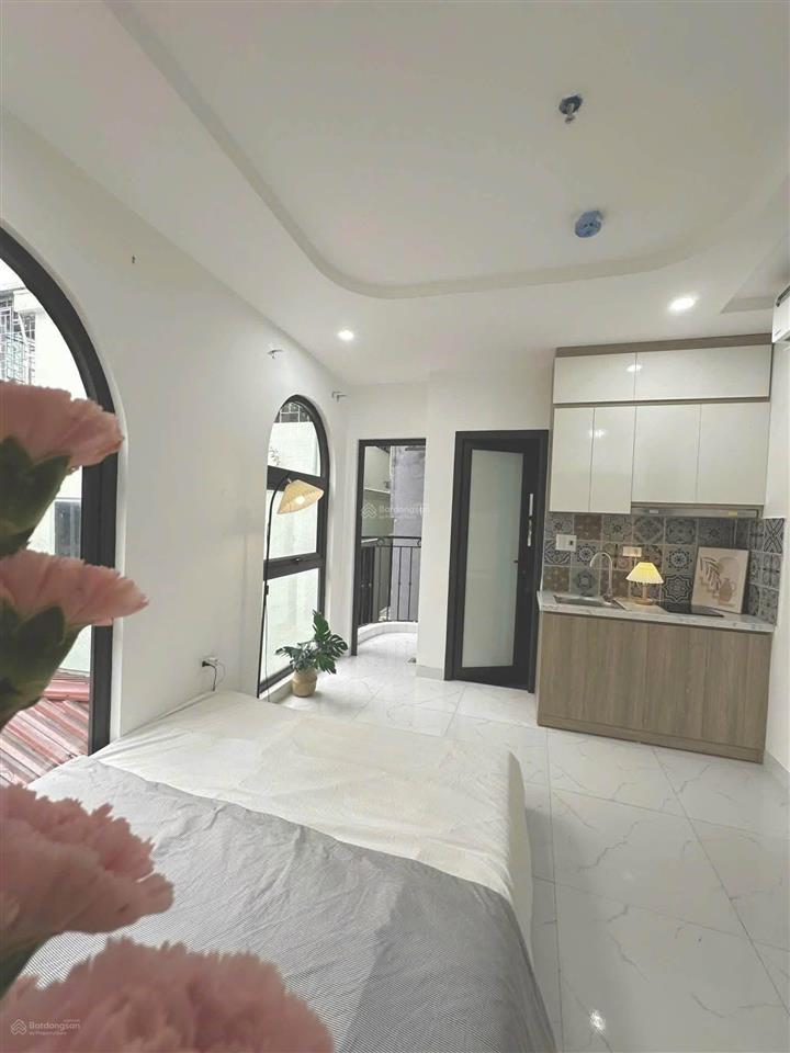 Giảm sâu! toà chdv kim mã 70m2*7t*19pkk, qh ổn, lô góc, 3 thoáng, 30m ô tô, sổ vuông, dt 90tr/th.