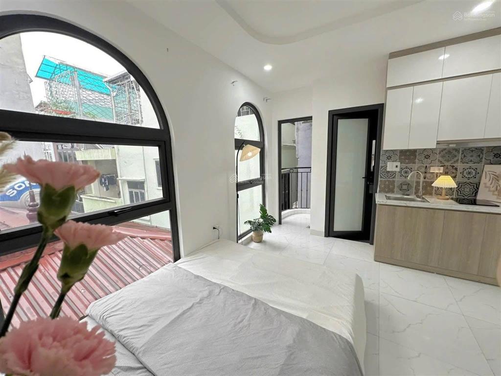 Giảm sâu! toà chdv kim mã 70m2*7t*19pkk, qh ổn, lô góc, 3 thoáng, 30m ô tô, sổ vuông, dt 90tr/th.