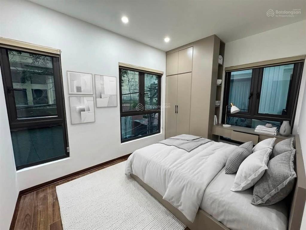 Hàng hiếm! toà chdv 65m²*7t khâm thiên, sát phố, 20m ô tô, 2 thoáng, xây mới, sẵn sổ, dt 85tr/th