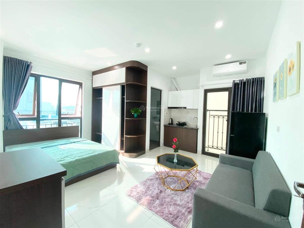 Vị trí siêu đẹp! toà chdv 65m2*6t cầu giấy, 10m ô tô, 2 thoáng, qh ổn, sổ vuông, dt 60tr/tháng.