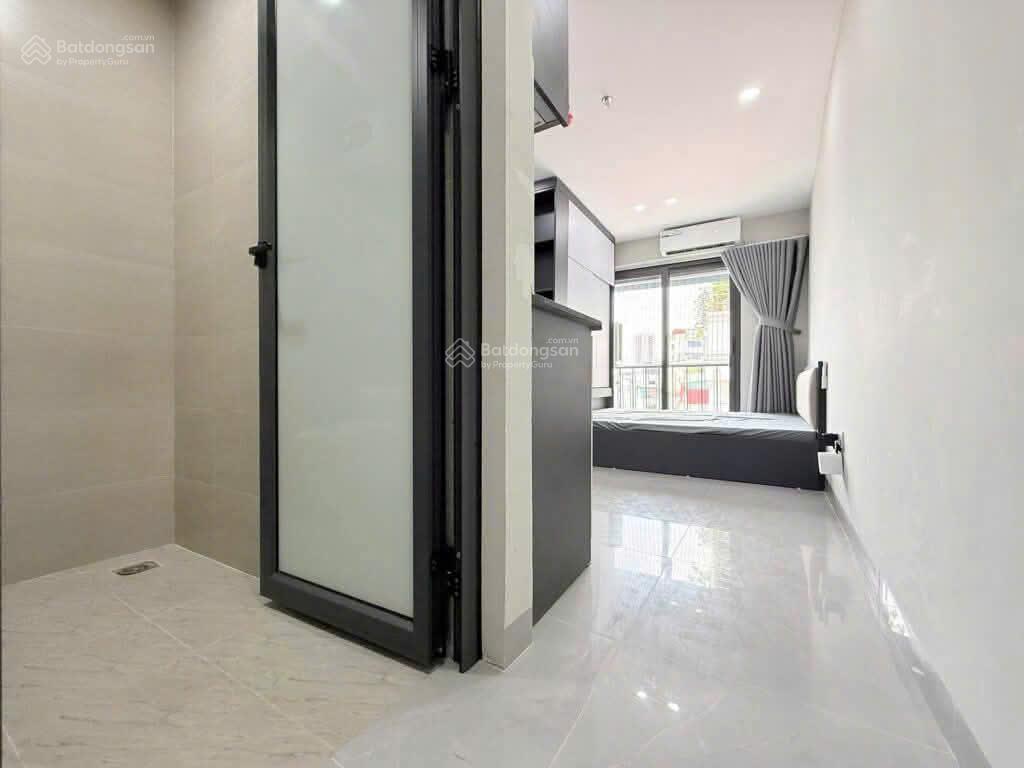 Dòng tiền bên vững toà chdv p yên hoà 70m2*7t*15pkk, ô tô 30m, qh ổn, sổ đỏ, 2 thoáng, dt 85tr/ th