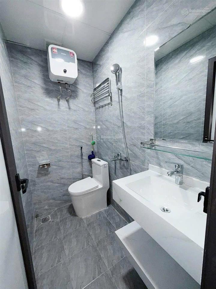 Hot nhất hoàng ngân toà chdv 75m2*7t*15pkk, ô tô 20m, 2 thoáng, xây mới, nở hậu, dt khủng 90tr/th
