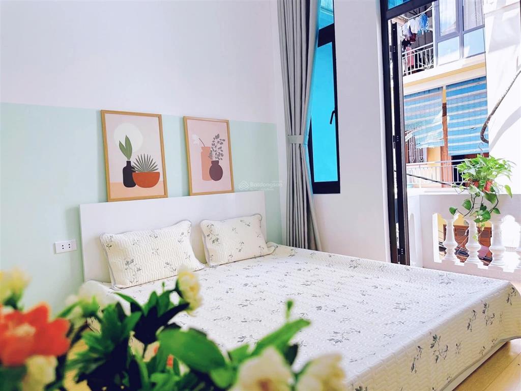 Cực hiếm! toà chdv 97m²*8t*15pkk, ô tô đỗ cửa, 2 thoáng, qh ổn, sổ đỏ, full phòng, dt 85tr/ tháng.