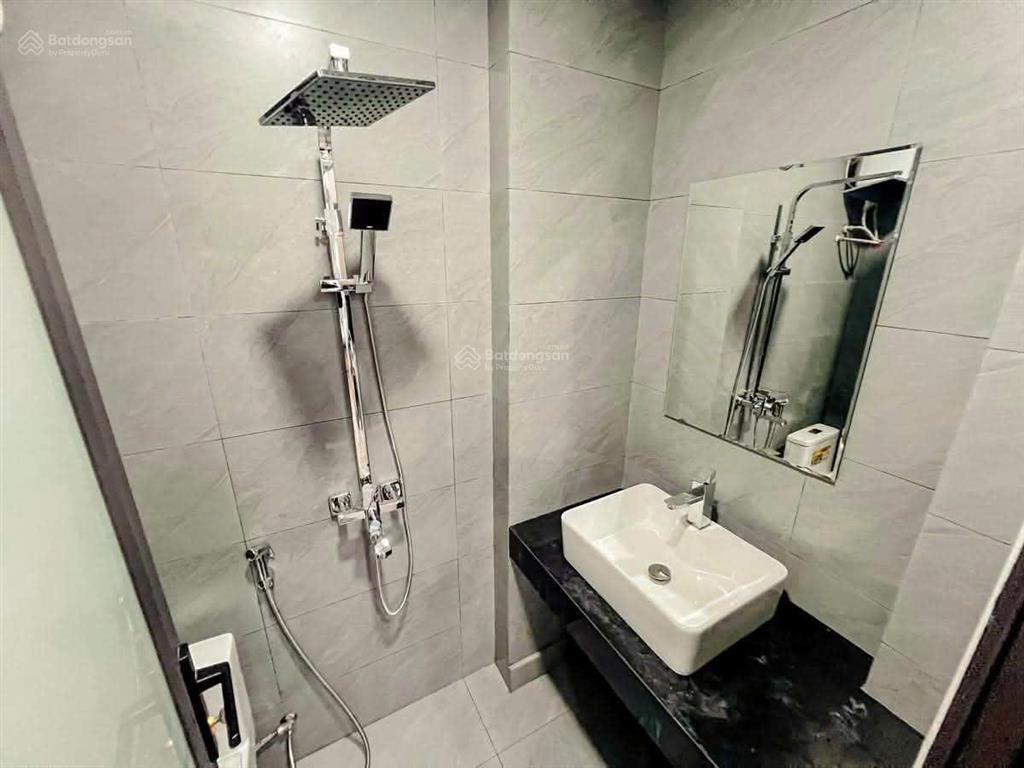 Ngộp bank! bán gấp toà chdv 68m2*7t*17pkk khương trung, sát ô tô, 2 thoáng qh ổn, dt 80tr/tháng