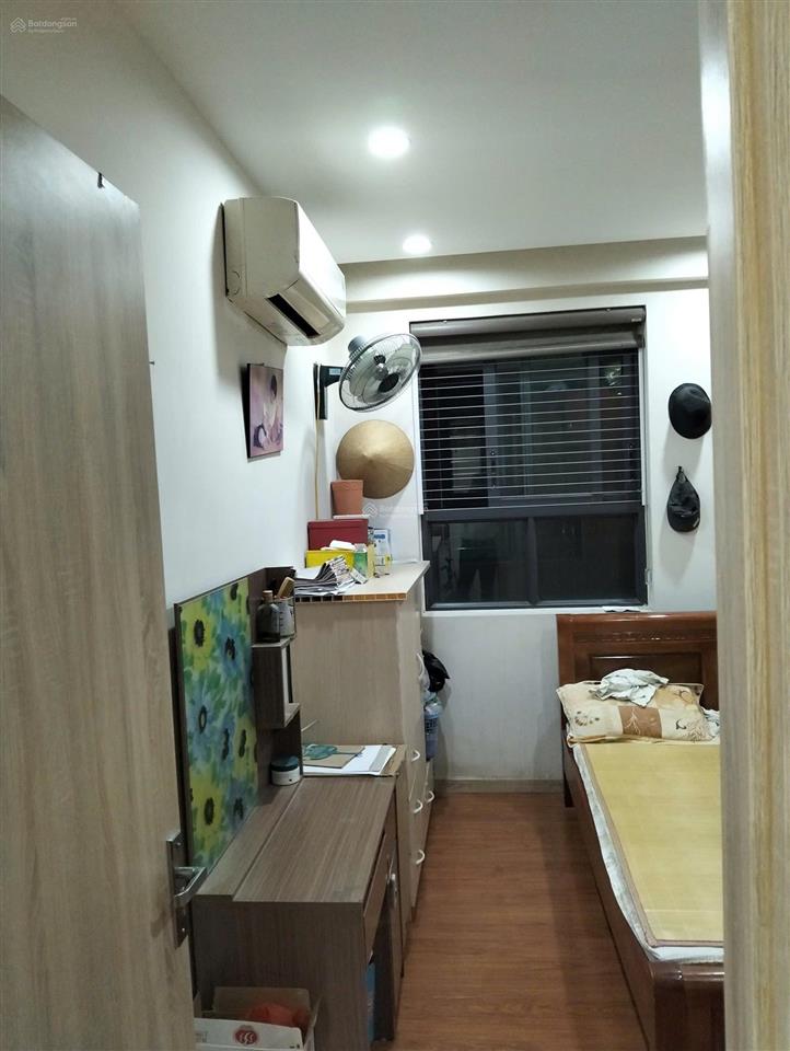 Chính chủ bán gấp căn 2pn 62m2 tầng 26 toà ct1a, bc đn, full nội thất, sẵn sổ giá tốt, nhỉnh 6 tỷ