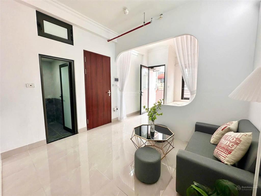 Hiếm! toà chdv cầu giấy 70m2*7t*16pkk, sát phố, ô tô 30m, 2 thoáng, qh ổn, sẵn sổ, dt 80tr/th.
