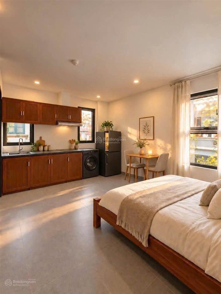 Chủ thở ôxi! bán gấp căn ccmn p hoàng hoa thám  ba đình 70m2*7t*18pkk, 2 thoáng, sát phố, sổ sẵn