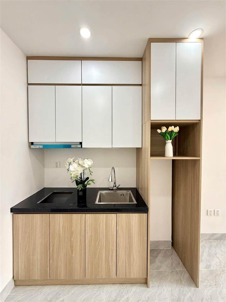 Giá giảm sâu! toà chdv ngọc khánh 70m2*7t*20pkk, ô tô 15m, 2 thoáng, nở hậu, pccc, dt 90tr/ tháng