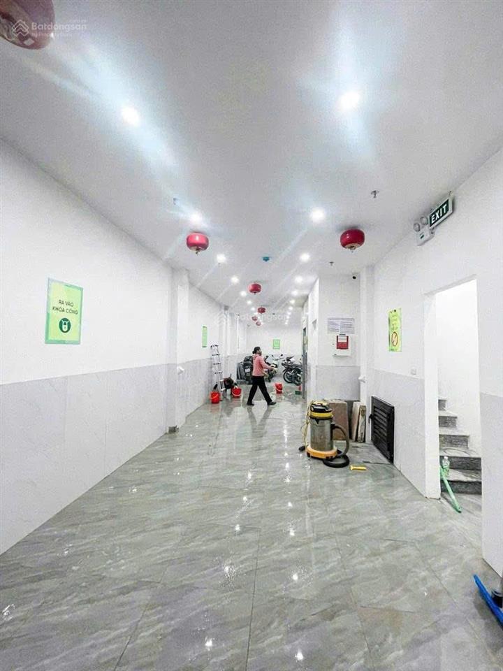 Hiếm! toà ccmn p đội cấn 68m2*7t*16pkk, qh ổn, sát phố, 2 thoáng, ô tô 30m, xây mới, dt 80tr/ tháng