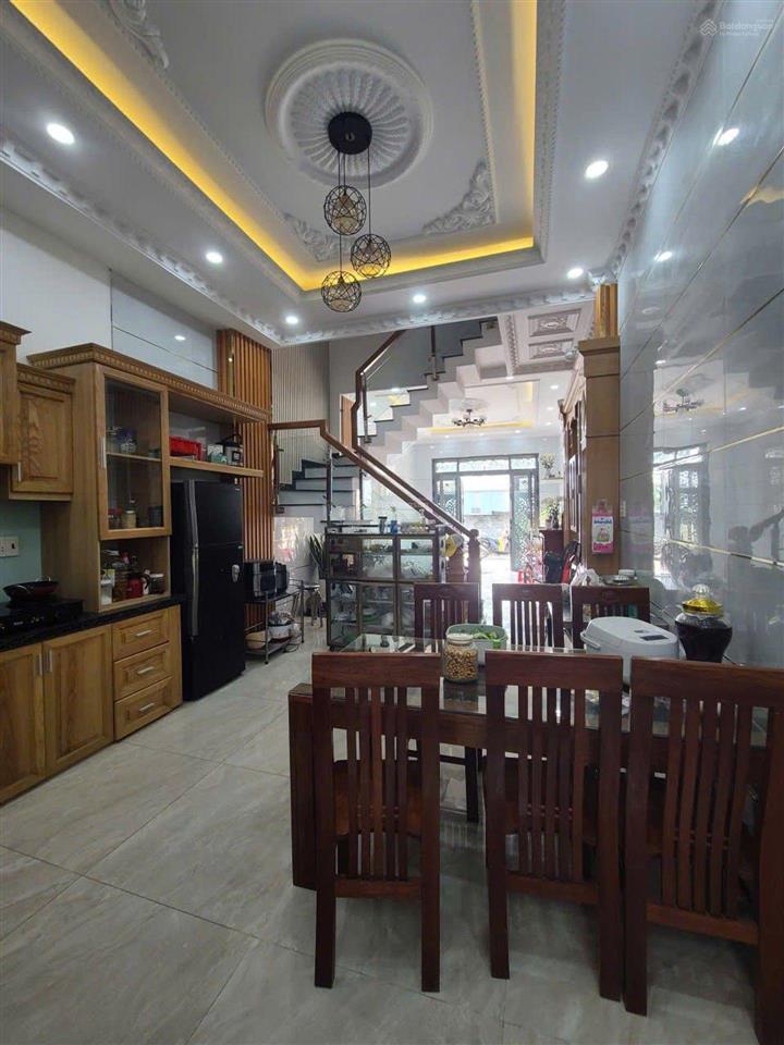 Bán nhà bình tân tiếp giáp ql1a