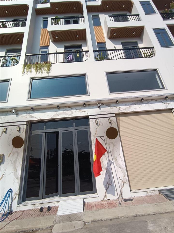 Bán nhà bình tân tiếp giáp ql1a