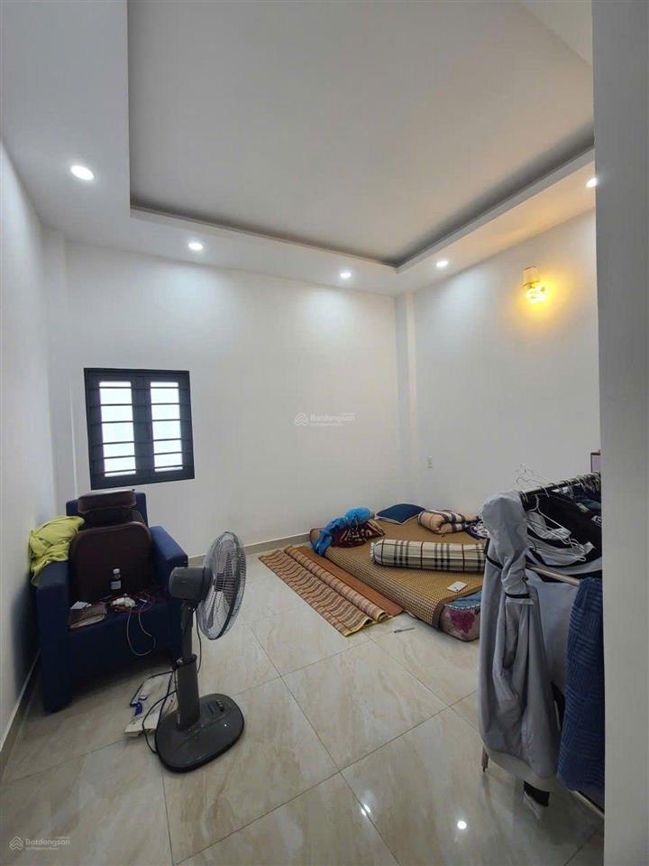 Bán nhà bình tân tiếp giáp ql1a