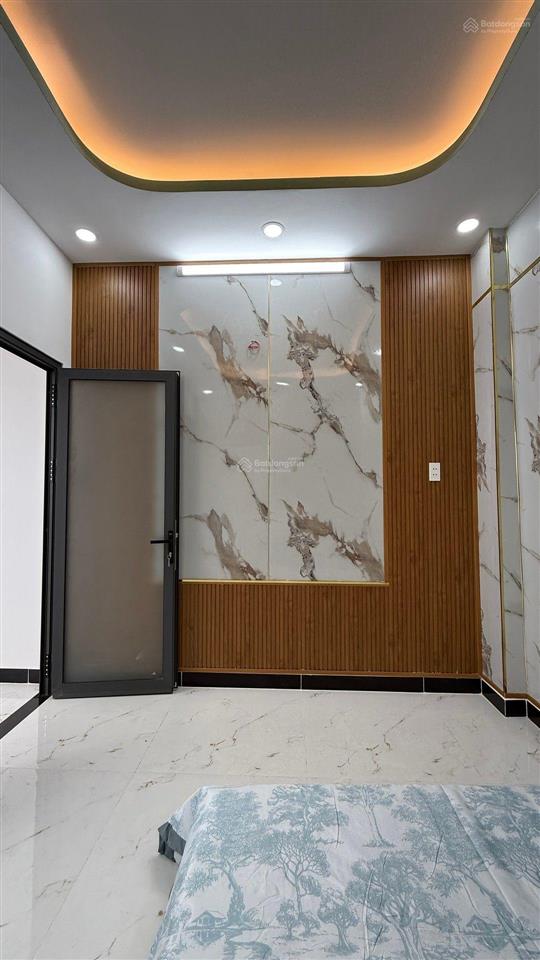 Bán nhà siêu phẩm hương lộ 2 đường ô tô 6m, 4m x19.7m  kết cấu 4 tầng, sân thượng (n10)