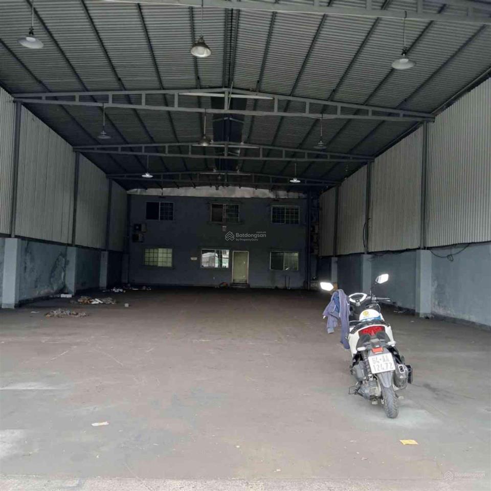 Nhàsiêu khủng ql1a  ngang 15m x34m  diện tích 510m2, giá chỉ nhỉnh 9 tỷ xx