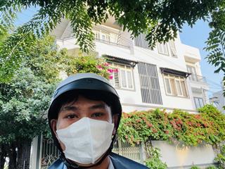 4.5 tỷ nhà 3 tầng kdc long sơn ngang 5m xe hơi tới cửa