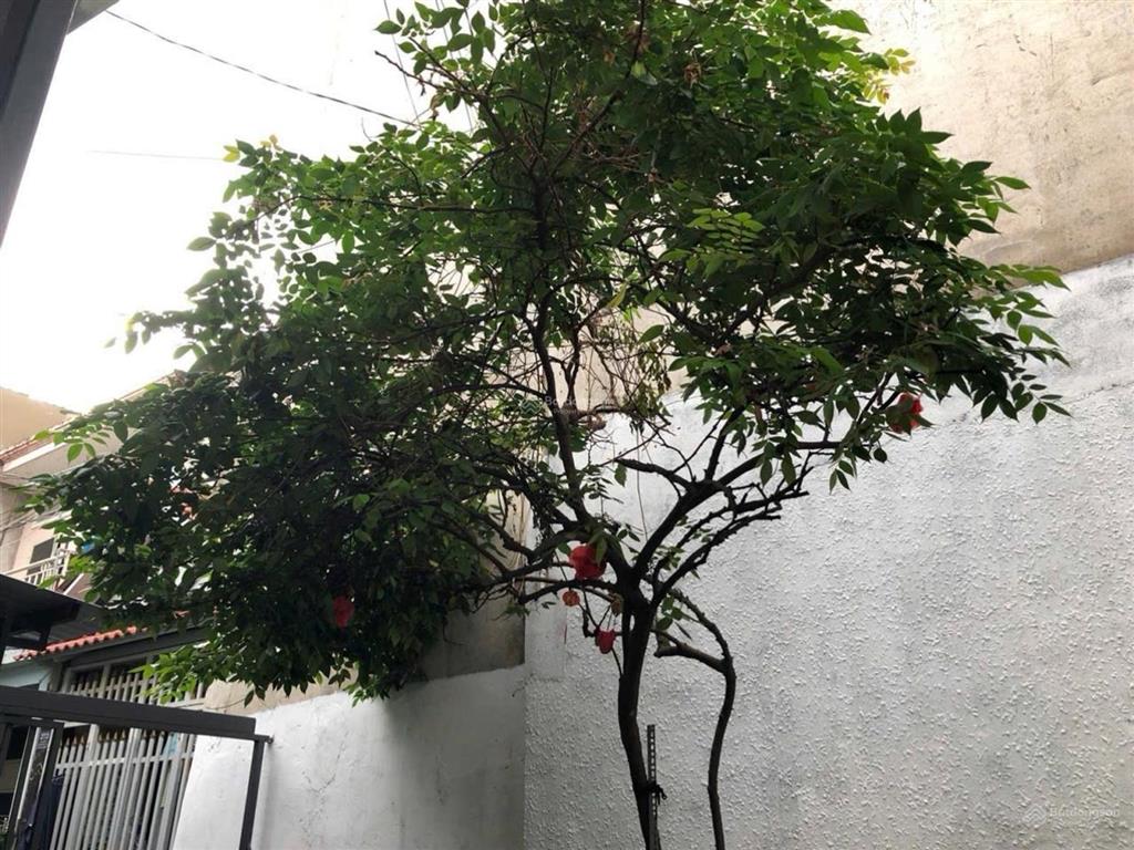 Chỉ 3.75 tỷ nhà nở hậu đẹp đình phong phú  lê văn việt có dòng tiền 8tr/tháng