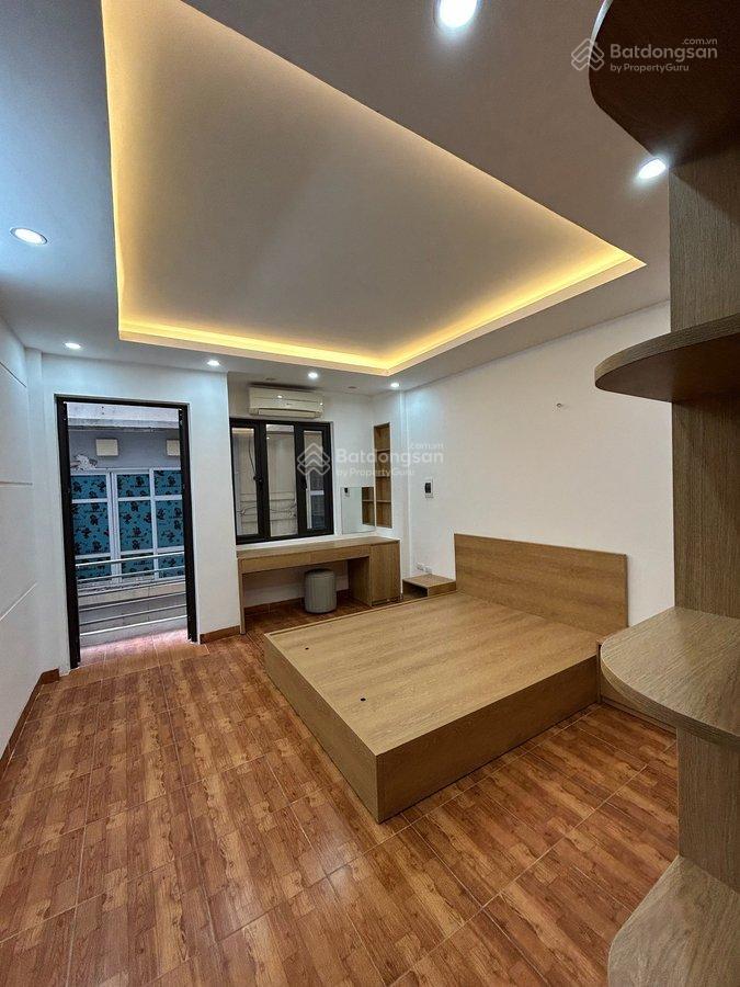 Vĩnh hưng 35m x 5 tầng, 3 ngủ 5wc, 20m ra ô tô tránh, ba gác đỗ cửa, nhà đẹp ở ngay.