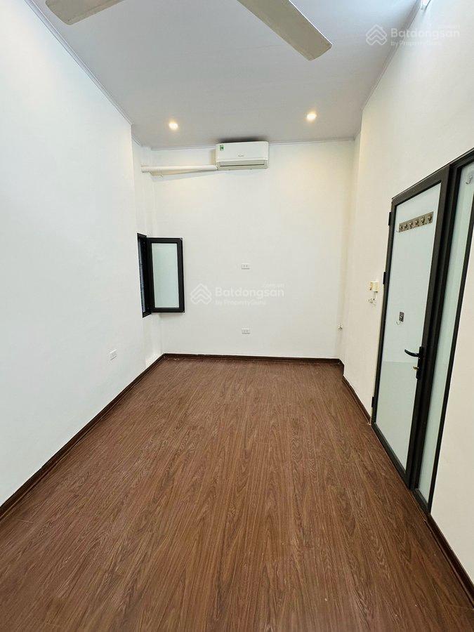 Đống đa 26m x 5 tầng giá 5,15 tỷ có thương lượng, ngõ nông , rộng thoáng.