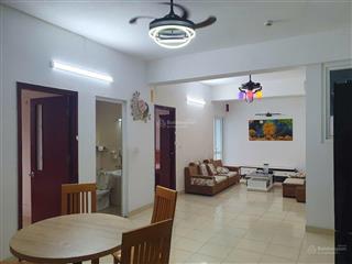 Chung cư hoàng cầu 72m  2 ngủ  cạnh hồ hoàng cầu  ban công  cửa sổ thoáng sáng.