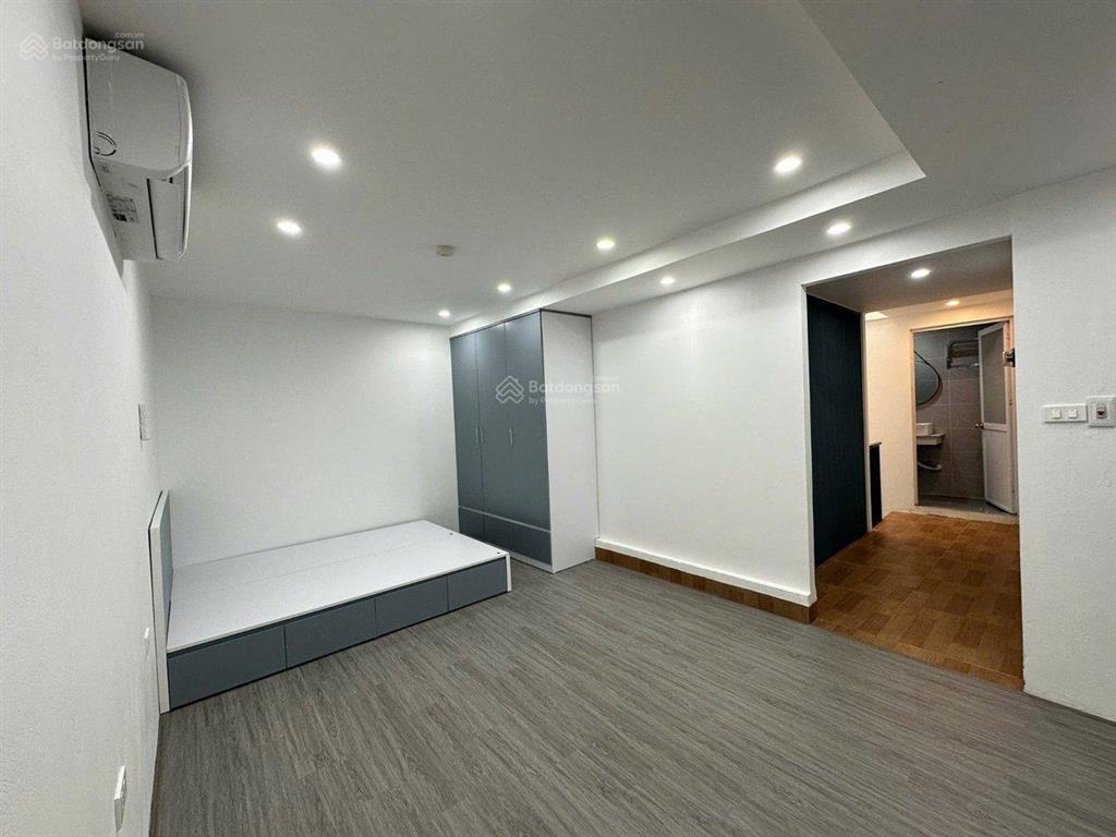 Nguyễn lương bằng 42m2 x 4 tầng nhỉnh 6 tỷ, đang cho thuê dòng tiền 20tr/ tháng
