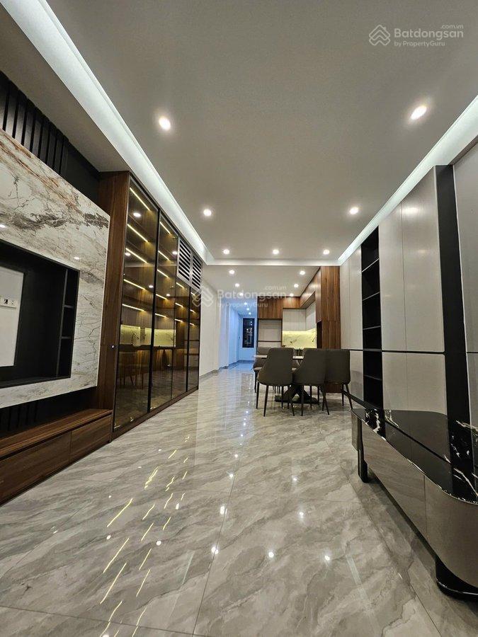 Phố thái hà  68m, ô tô đỗ cửa, 6 tầng thang máy, hai thoáng trước sau.