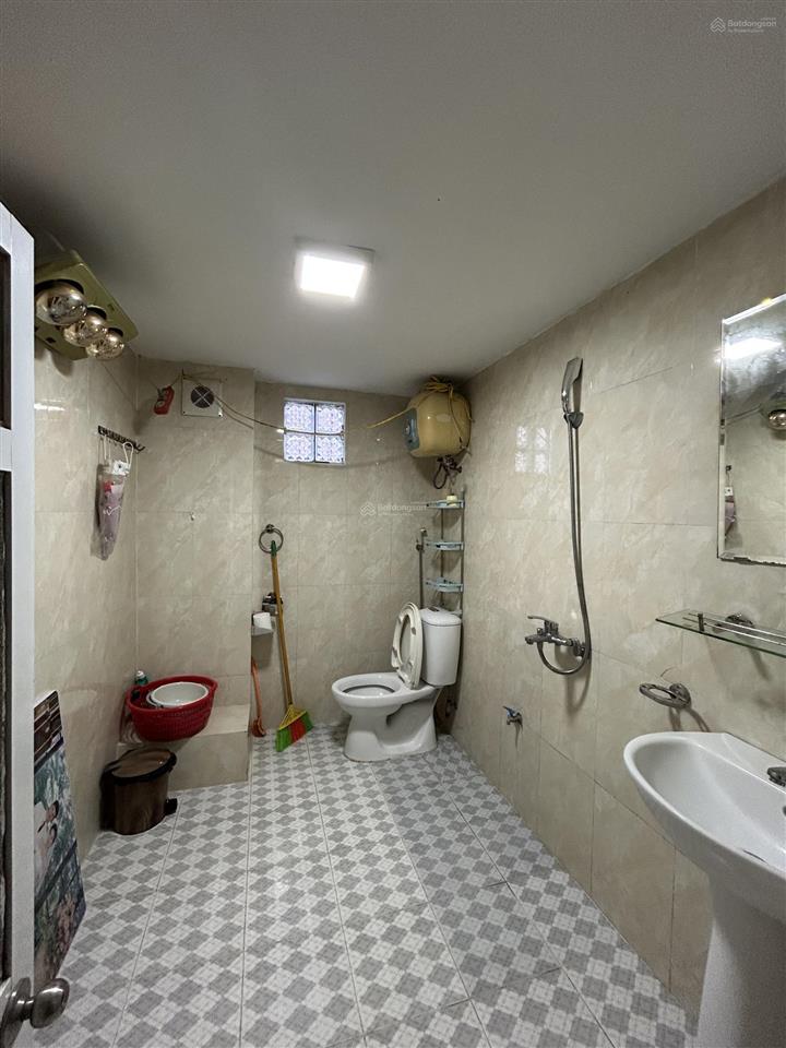 Chính chủ muốn bán nhà phú đô về quê phụng dưỡng ông bà dt55m x 4 tầng 4 ngủ 4 wc giá 10tỷ gần phố