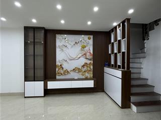 Bán gấp nhà phố lê văn lương dt 50m x 6 tầng thang máy đẹp keng ô tô đỗ cửa
