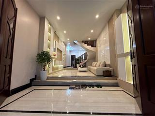 Chính chủ bán nhà phố minh khai dt 60m x 4 tầng ô tô đỗ cổng giá hơn 11 tỷ xíu