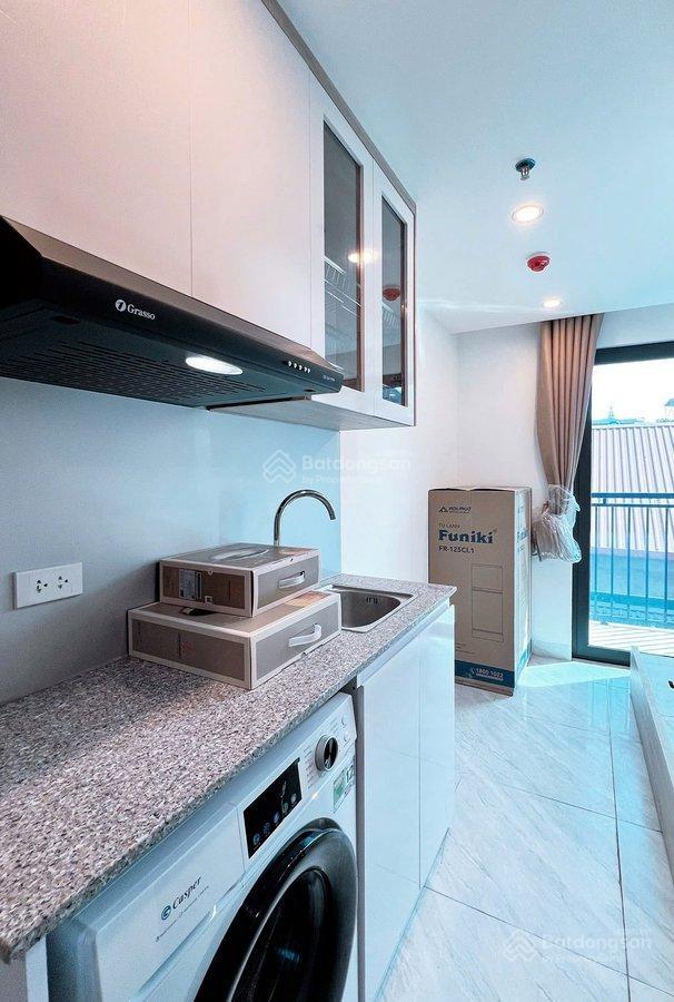 Bán căn hộ dịch vụ gồm 11 phòng khép kín dt65m x 6 tầng giá nhỉnh 12 tỷ xíu  trung tâm hai bà