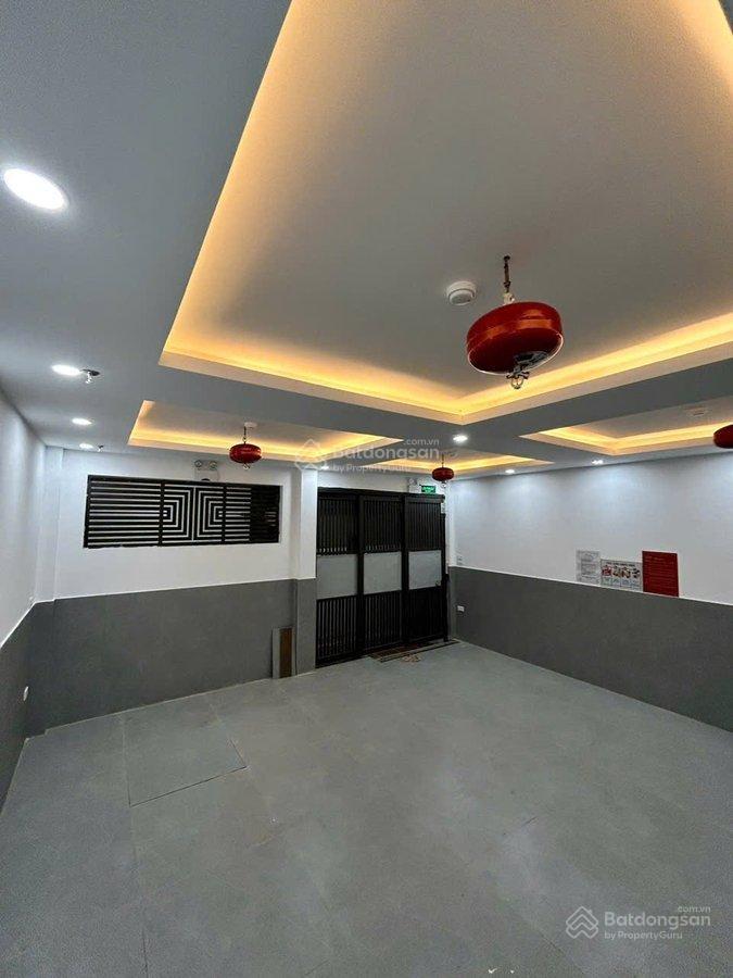 Chính chủ bán căn hộ dịch vụ phố khâm thiên dt50m x 7 tầng thang máy đã full phòng giá 14.8 tỷ