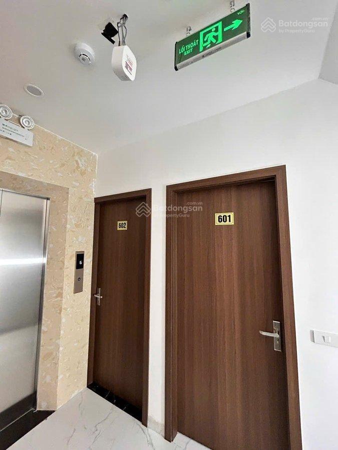 Chính chủ bán căn hộ dịch vụ phố khâm thiên dt50m x 7 tầng thang máy đã full phòng giá 14.8 tỷ