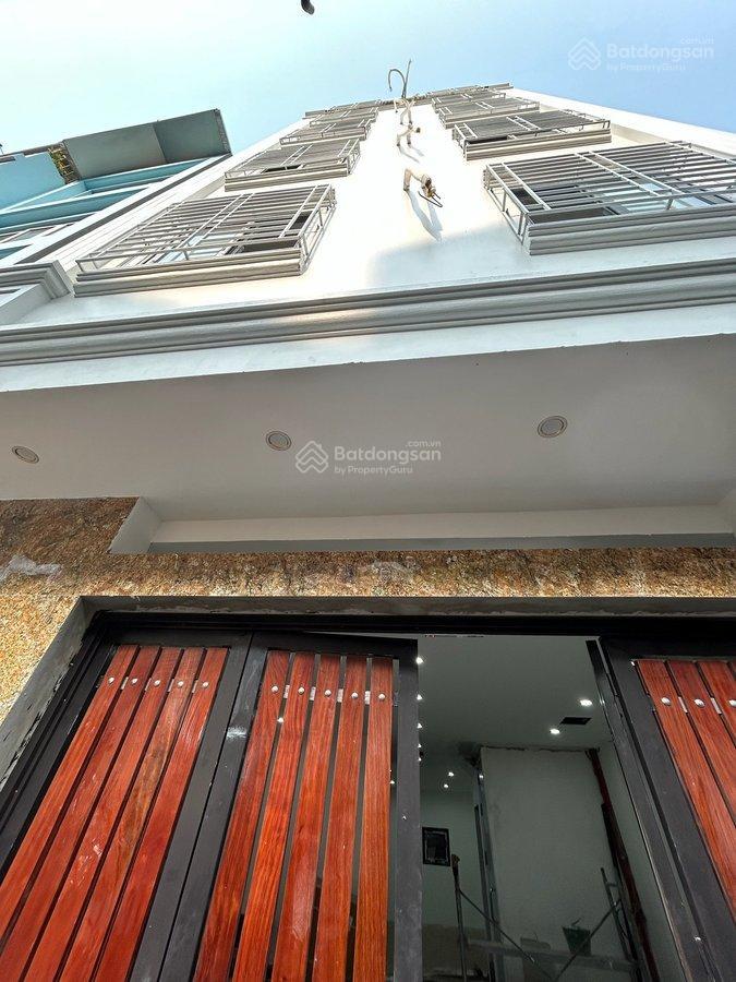 Chính chủ bán căn dòng tiền phố hoàng hoa thám dt 70m x 7 tầng thang máy giá 18.3 tỷ