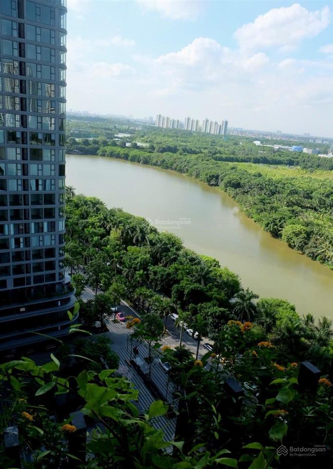 Bán căn hộ 3 phòng ngủ toà landmark, ecopark view công viên hồ thiên nga