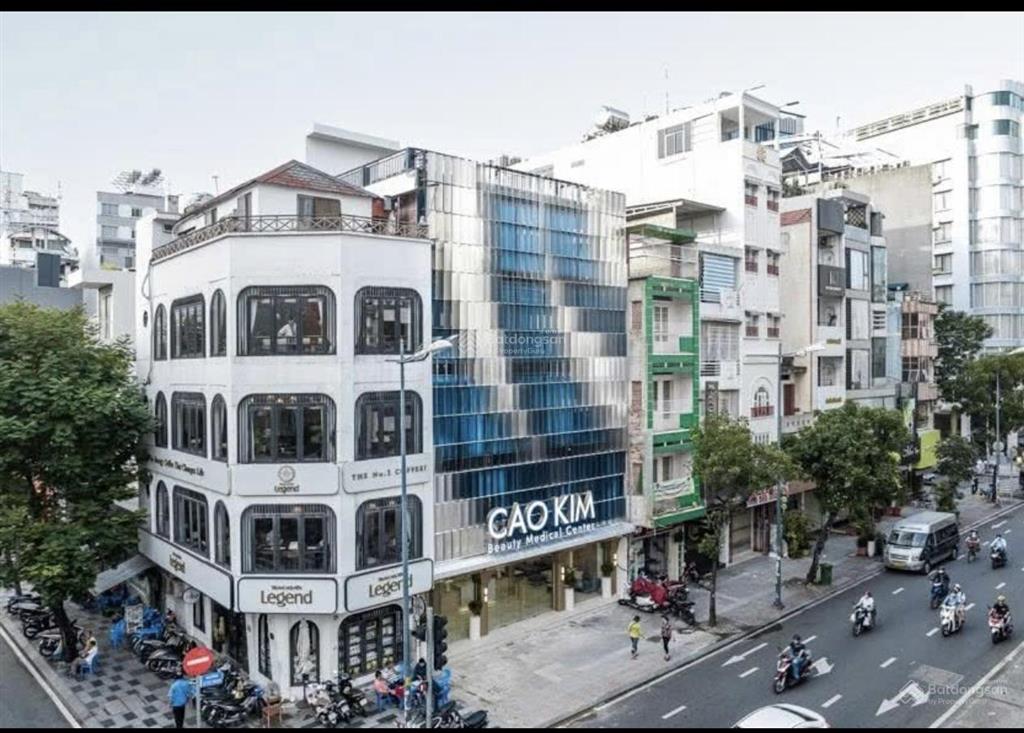 Cần tiền bán gấp toà nhà nguyễn thị minh khai, quận 3 dt 15x10m kc 1h7 tầng hđt 210tr/th giá 51 tỷ