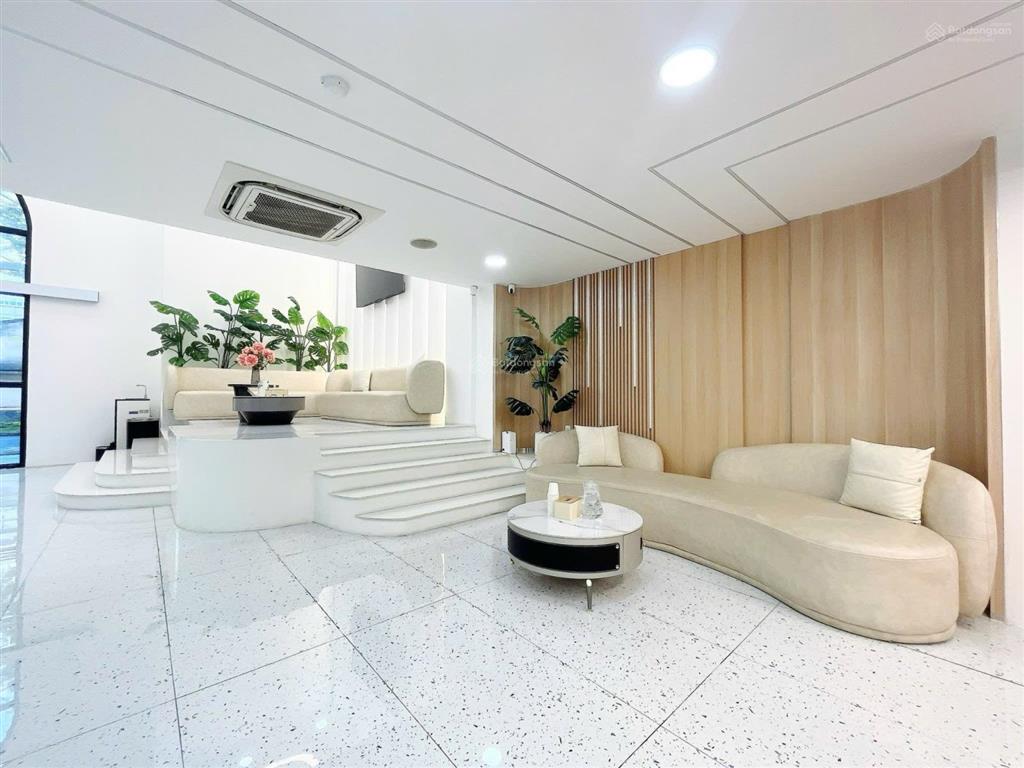 Hoa hậu! góc 2mt ngay lương định của an khánh quận 2 dt 10x20m h 5 tầng hđt 200tr/th giá 50 tỷ