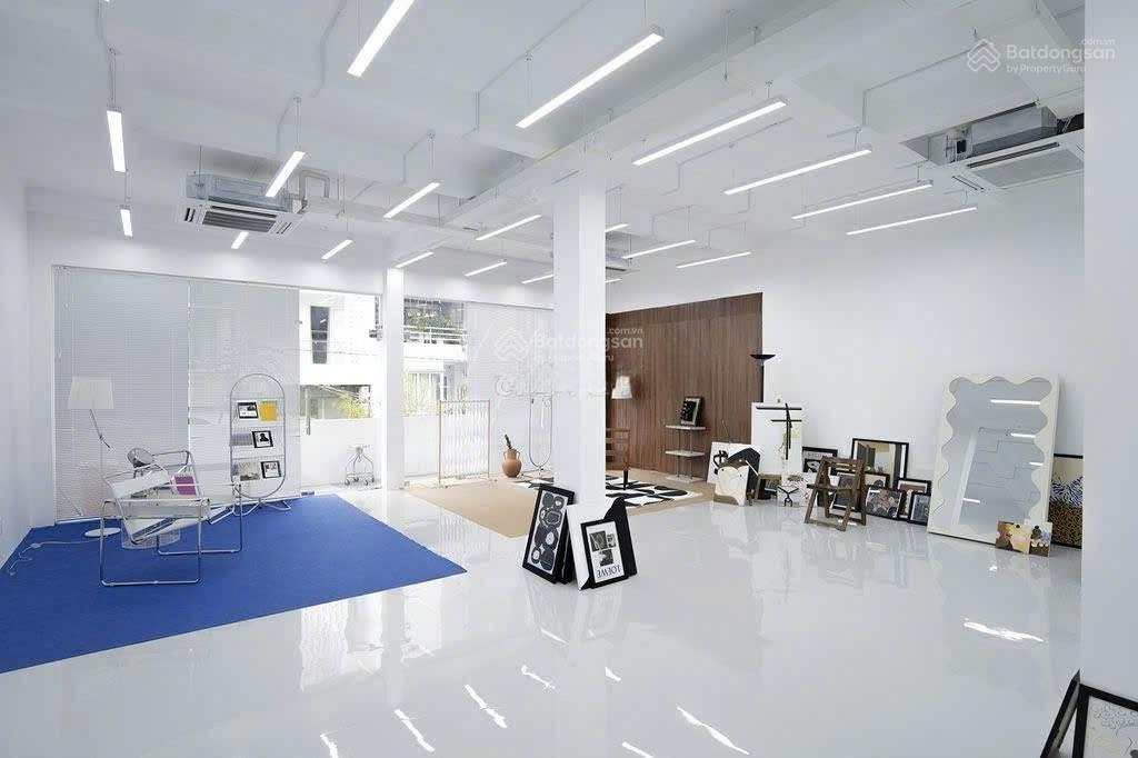 Hoa hậu! góc 2mt ngay lương định của an khánh quận 2 dt 10x20m h 5 tầng hđt 200tr/th giá 50 tỷ