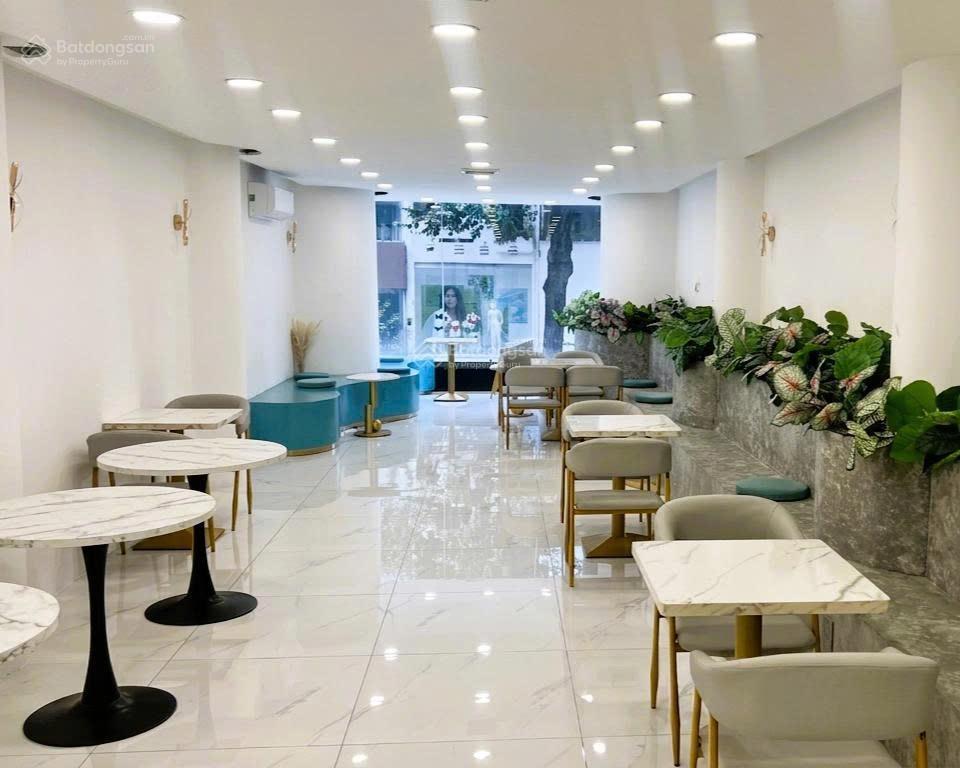 Ngộp bank! bán giá siêu rẻ mặt tiền nguyễn thị minh khai. dt 4,5x25m cn 100m2 kc 4 tầng