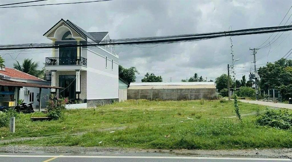 Lô đất đẹp ngang 10x55m thổ cư, ngay vòng xoay trảng bàng, mặt tiền đường nhựa, shr, chỉ 1.3 tỷ