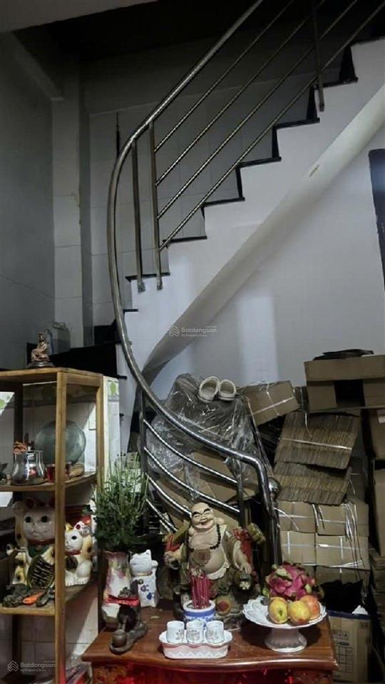 Bán nhà đường âu cơ,phường tân phú