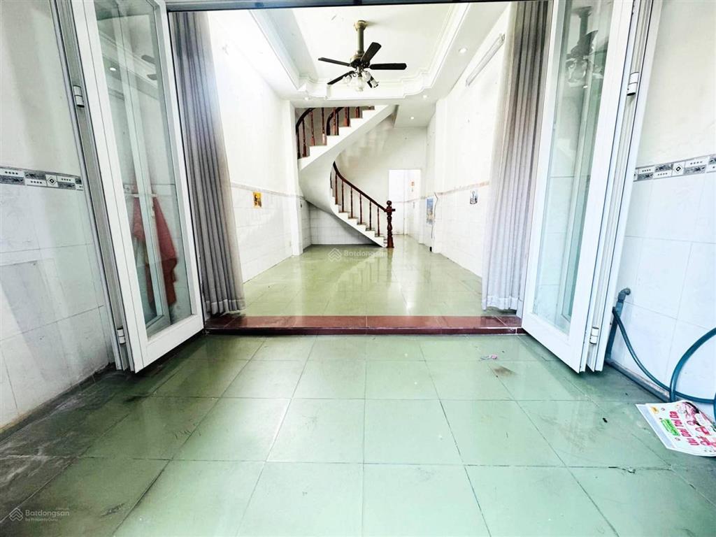 Bán gấp nhà phạm văn chiêu,gò vấp