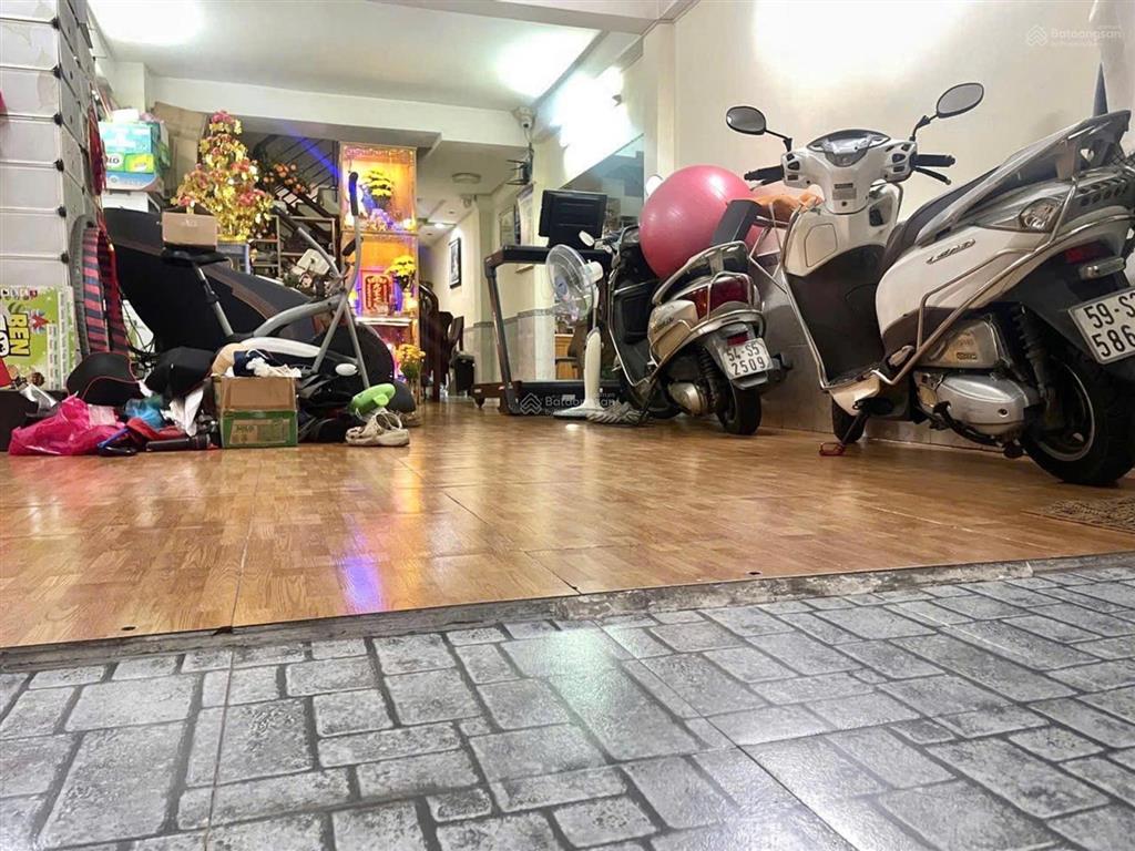 Chủ hạ gấp  bán nhà nguyễn xí bình thạnh, 4 tầng 4pn, hẻm xe tải, 73m2, giá mới 8.8 tỷ