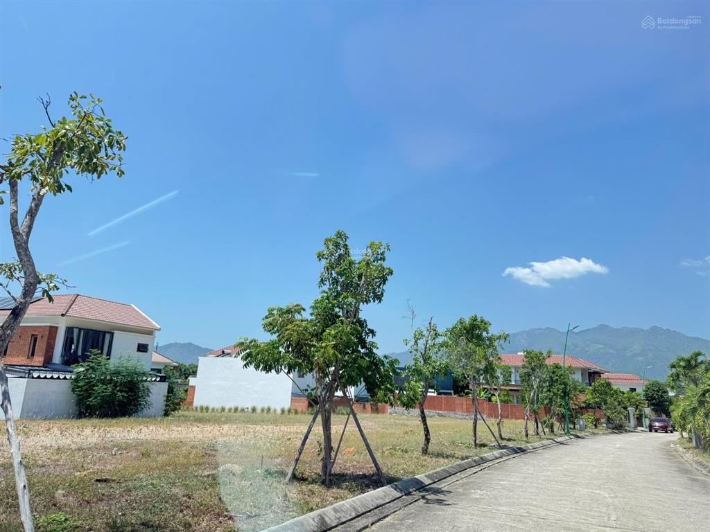 Biệt thự giáng hương nha trang  nơi nghỉ dưỡng tuyệt vời!