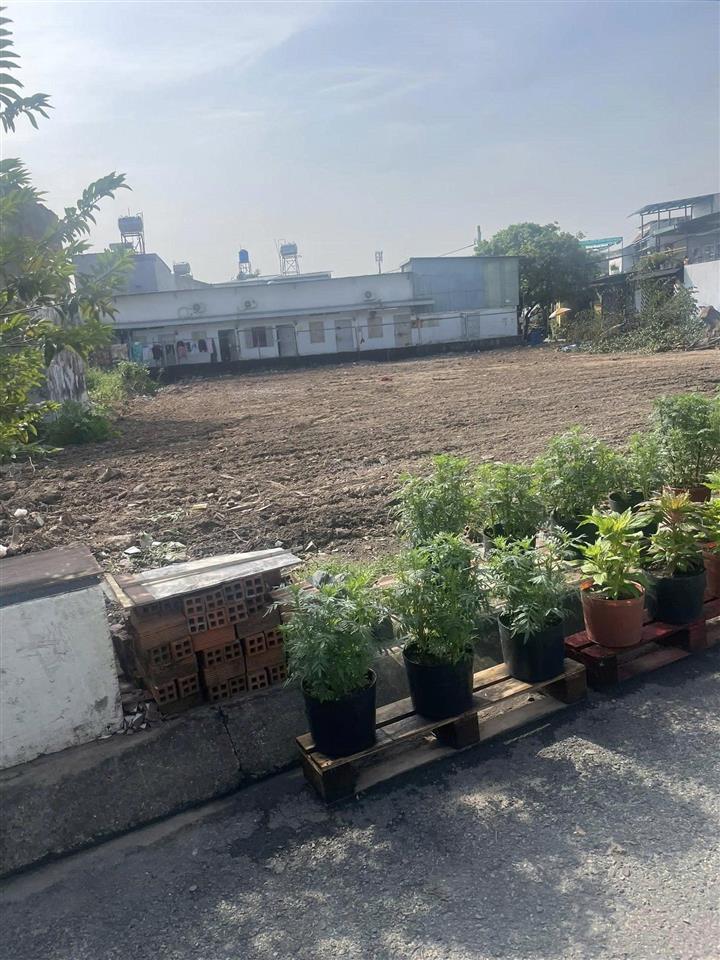 Lô đất đẹp hiếm  đường nhựa 6m thông lê văn khương 5x22m full thổ cư