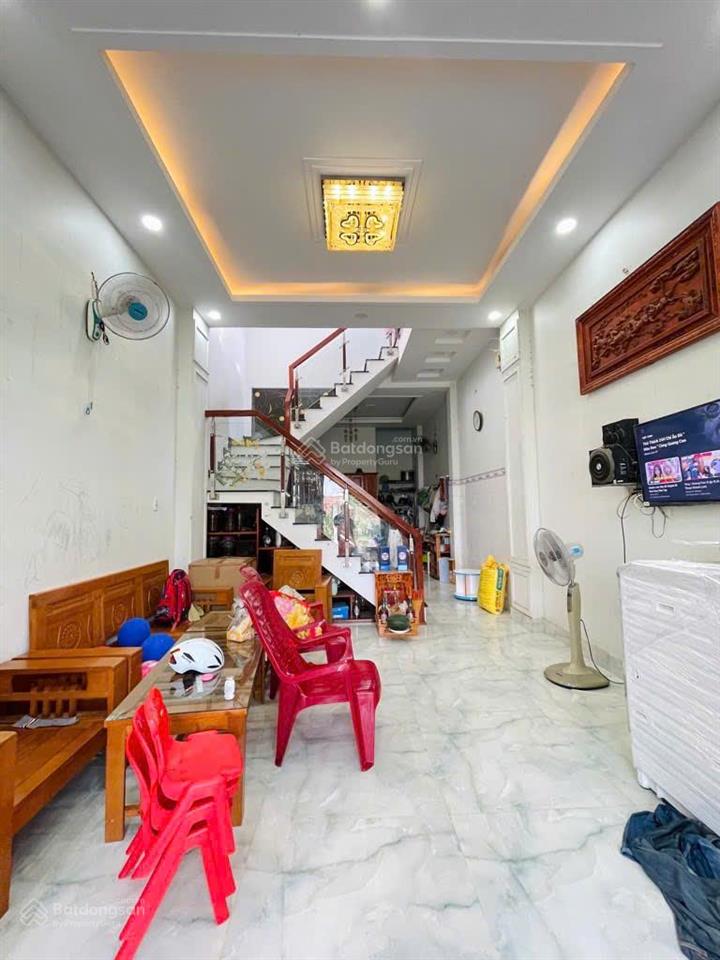Nhà đẹp hẻm xe hơi 6m nhựa  tân chánh hiệp 18  chỉ 4.35 tỷ