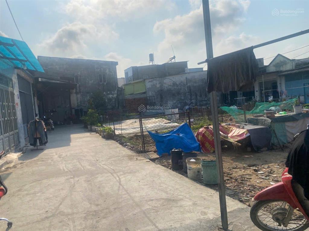 Bán đất bùi công trừng  đông thạnh  hóc môn  5x17m  giá 2.55 tỷ
